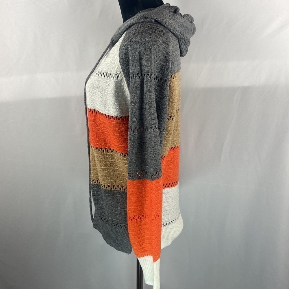 Women’s Long Sleeve Color Block Knit Zip Up Sweater with Hood - Picture 3 of 6